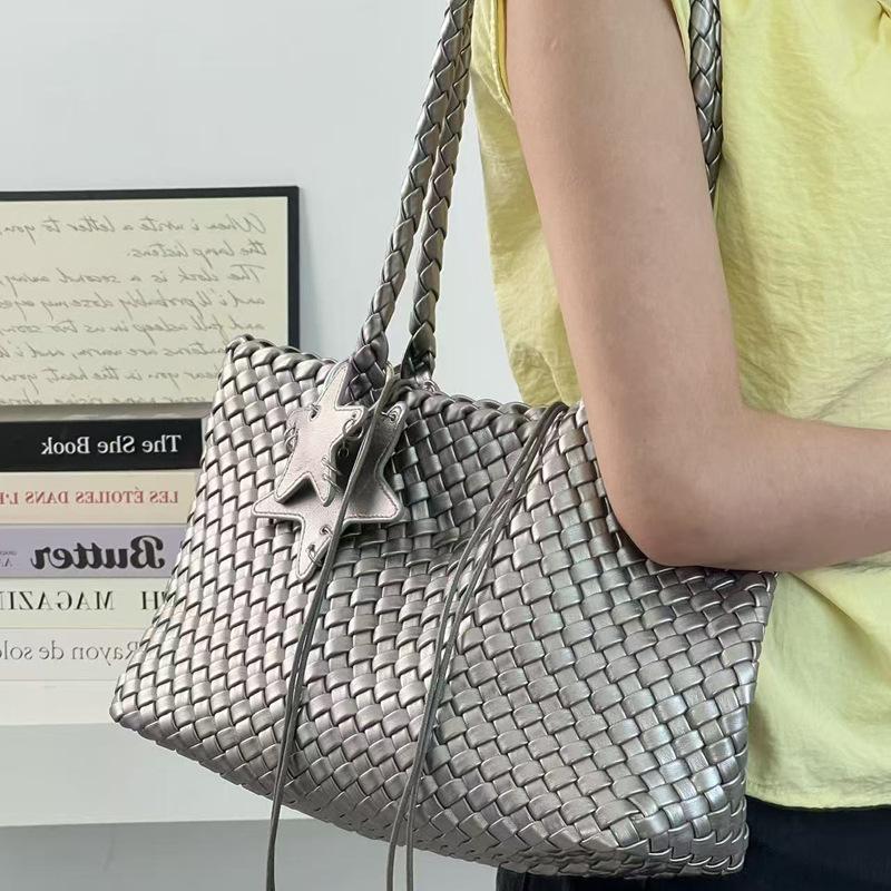 Hand-woven Bag, Casual Tote Bag, Underarm Hand-carry Large Capacity Bucket Bag for Women