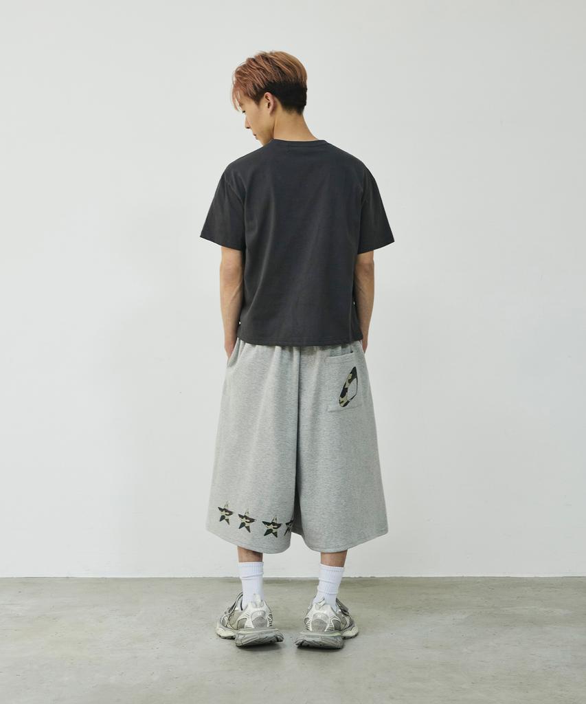 SCALLYWAG White Camo Star Bermuda Sweat Shorts [Grey]