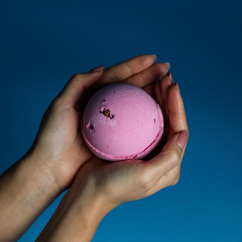Rose Bath Bomb With Petals And Shea Butter
