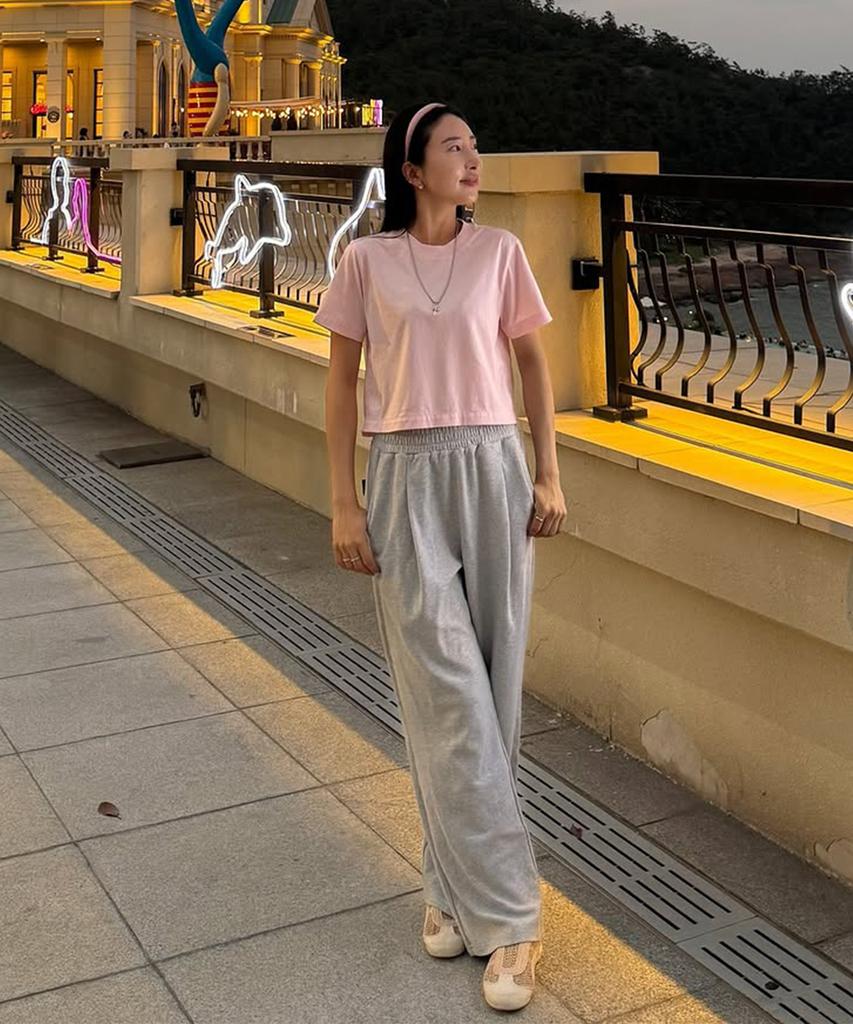 Leijibi [Summer] One-Pleat Wide Fit Fresh Sweatpants M (2 Colors)