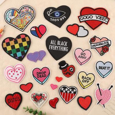Love Heart Applique Embroidery Patch - DIY Clothing and Scrapbook Badge