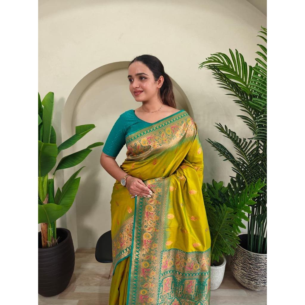 Beautiful rich pallu & jacquard work on all over the saree