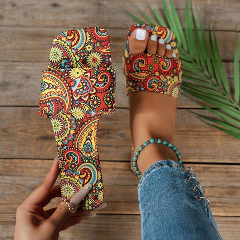 Fashion New Women Slippers Fashion Big Size Slippers Bohemian Flower Pattern Sandals Casual Lightweight Shoes Women Home Slides Women