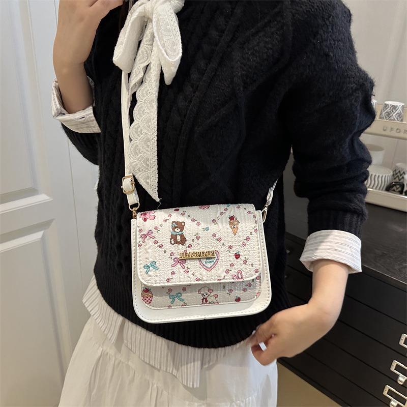 Fashion Niche Shoulder Bag Women's Bag Autumn New Armpit Messenger Bag Simple Small Square Bag