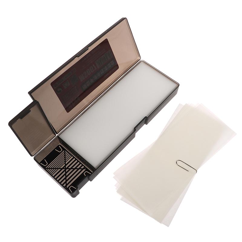 Tragbare Nasspalette für Miniaturmalerei und Acrylfarben. Die Malpalette hält Ihre Farbe länger feucht.