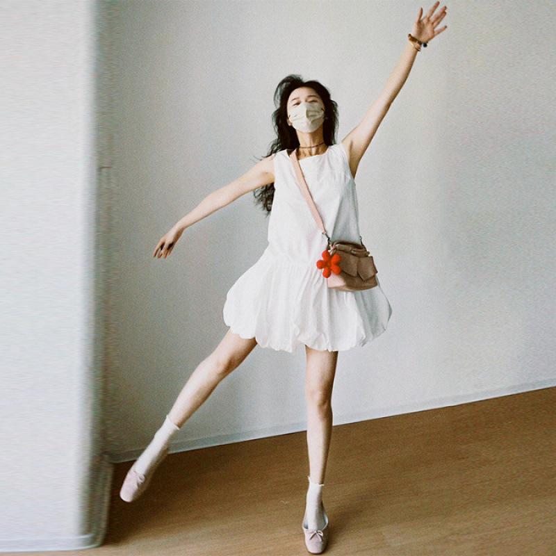 Летняя Новая Корейская Короткая Юбка Платье-Бутон Женская Тонкая Безрукавка Юбка Маленький Мужчина S