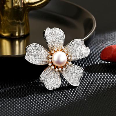 Broches y joyería para el cuerpo