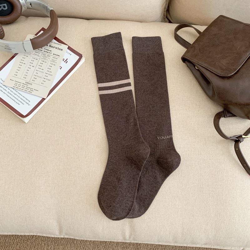 Women Stockings Bee Embroidery Long Socks Solid Color Black White Gray Stockings Knitted Cotton Knee Socks Women Stockings