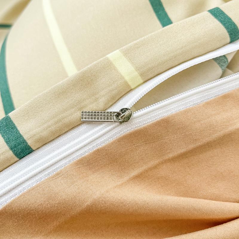 4Pcs Cartoon Black Dog Duvet Cover Set Khaki Striped Bedding With 1 Bed Sheet 2 Pillowcases Bedroom Love Print Comforter Cover