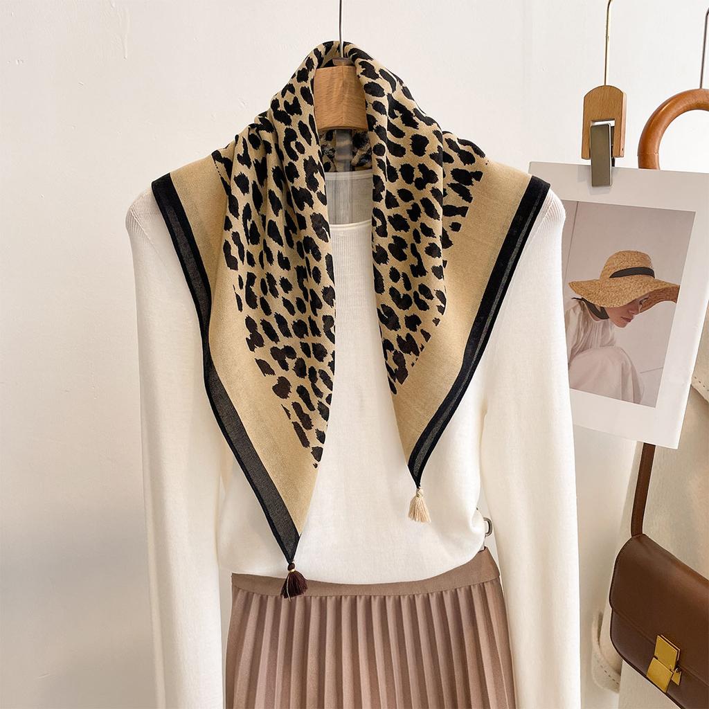 Hot Sale European and American Retro Leopard Print Chinese Square Scarf Women's High Sense Fashion Contrast Silk Scarf Multifunctional Shawl