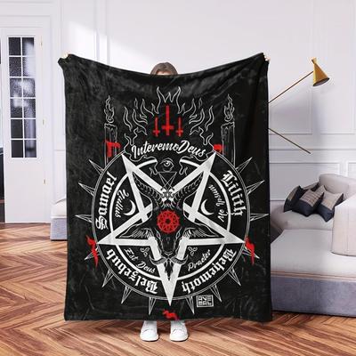 Sheep-head Five-pointed Star Pattern Flannel Printed Blanket Suitable for All Seasons Suitable for Living Office Sofa and Travel