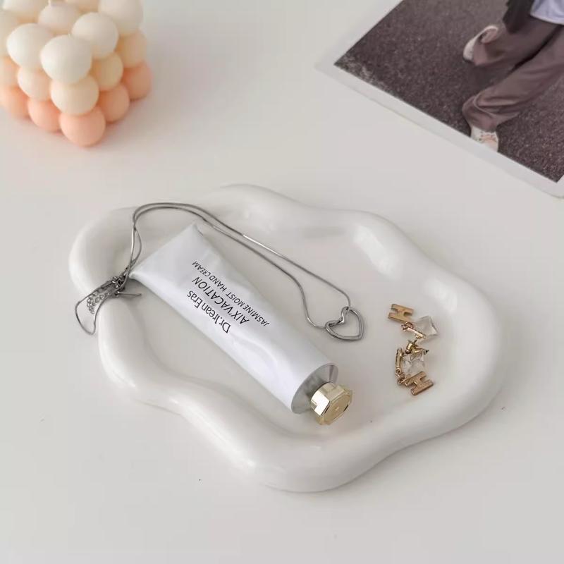Simple Jewelry Storage Tray Creative Cloud Shapes Electroplated Jewelry Earrings Ring Display Desktop Dish For Women