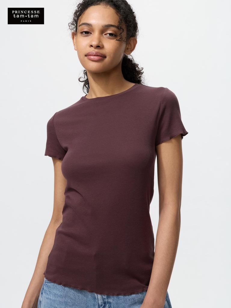 Uniqlo Japan CoTTon Frill T shirT
