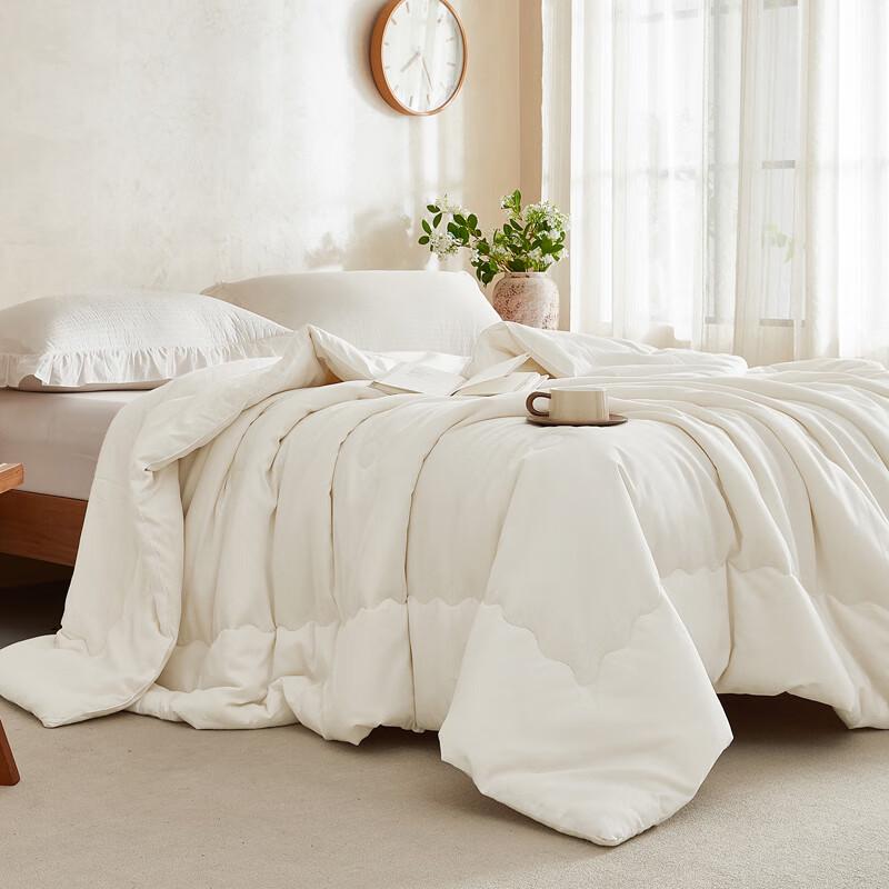 Playboy Soft & Warm Cotton Cover Winter Comforter