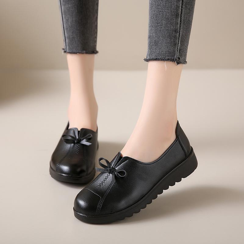 

Обувь для мам, весенняя и осенняя, кожаная обувь, мягкая подошва, мягкая поверхность, нескользящая, для женщин среднего и пожилого возраста, одиночные туфли, удобные для работы, для пожилых 35