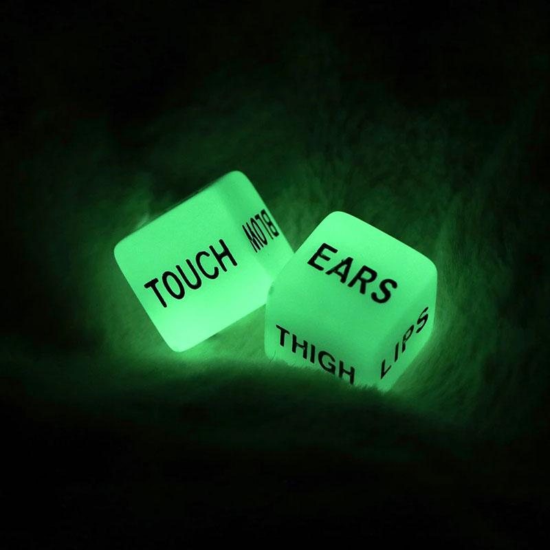 2Pcs Glow In Dark Love Dice Toys Adult Couple Lovers Games Aid Sex Party Gift