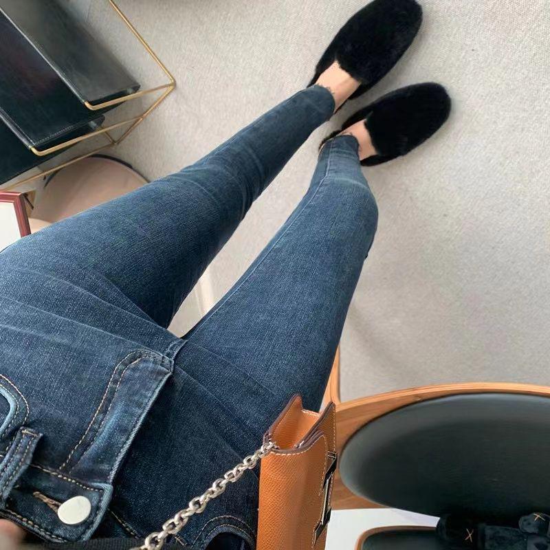 2025 High-Waisted Stretch Slimming Women's Flared Cropped Jeans for Spring/Autumn