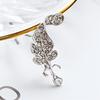 All -Match Exquisite High -End Small Jewelry Sweet Rhinestone Leaf Brooch Unisex Pin