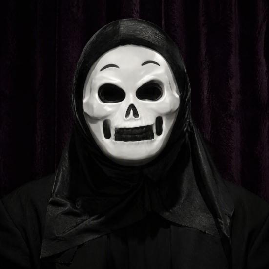 Soft Plastic Horror Masque Halloween Ghost Full Face Masque, Screaming with Realistic Fanged Skull Prop Hood, Scary Costume Accessory for Cosplay