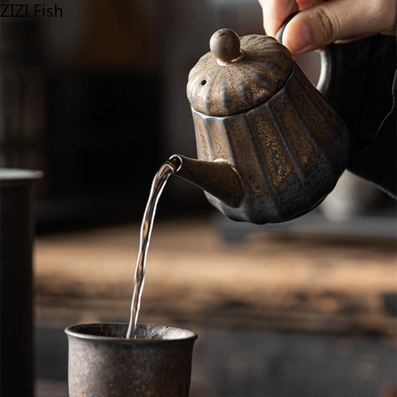 Hrubá keramika Konvička Kreativní keramická konvice Kancelář Pu'er Longjing Kung Fu čajová sada Retro příslušenství pro čínský čajový obřad