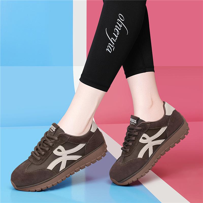 Golden Rabbit 2025 Autumn Women's Korean Fashion Dad Shoes - Comfortable, Thick Sole, Casual Forrest Gump Style.