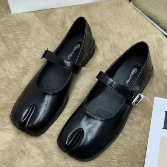 Новые женские туфли Mary Jane на плоской подошве с раздельным носком — фото 8