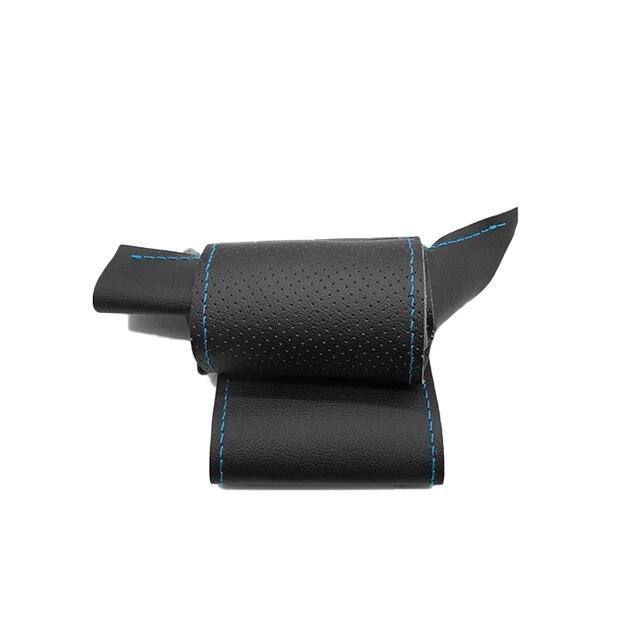 Ručně šitá perforovaná kůže z mikrovlákna stylingový potah volantu pro Fiat 500 2007-2015 500e 2014-2018 500C 2014-2017