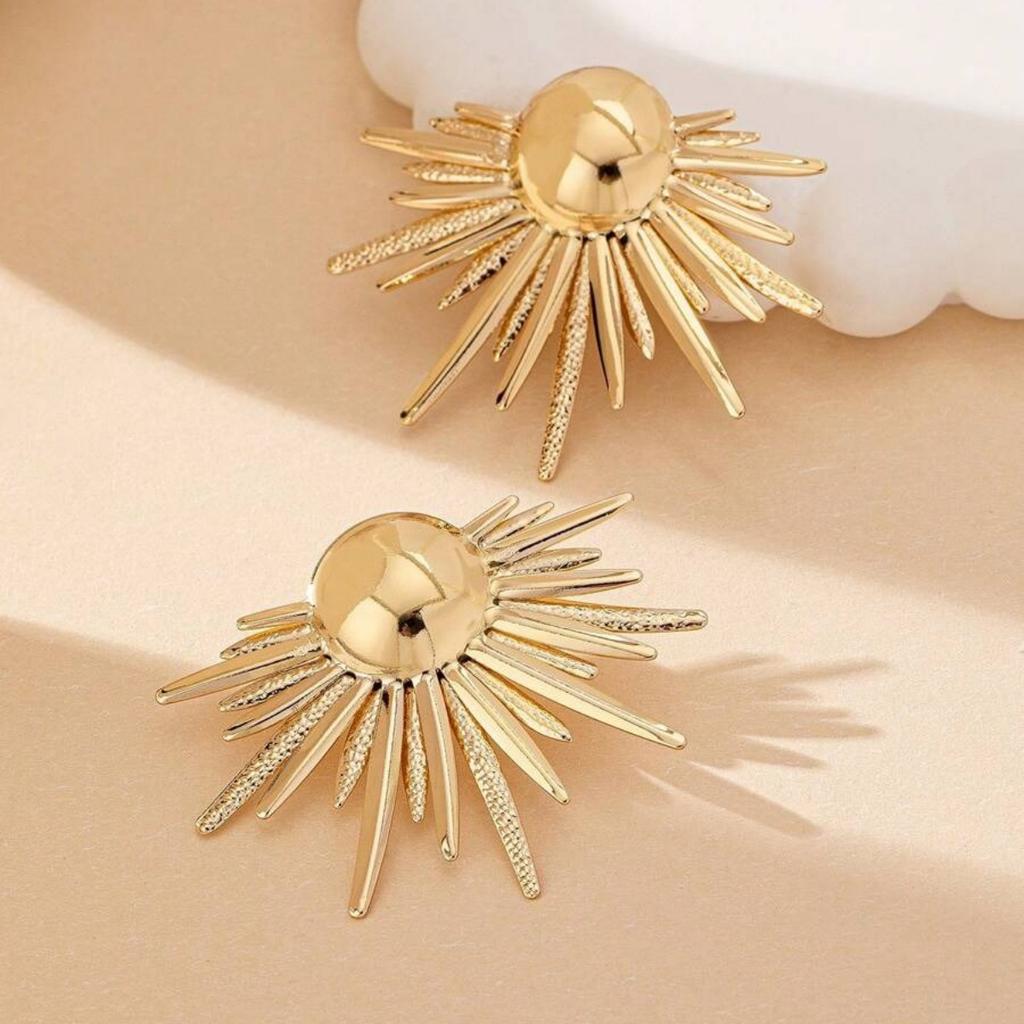 Exaggerated Irregular Geometric Metal Sun Earrings Creative Style Earrings