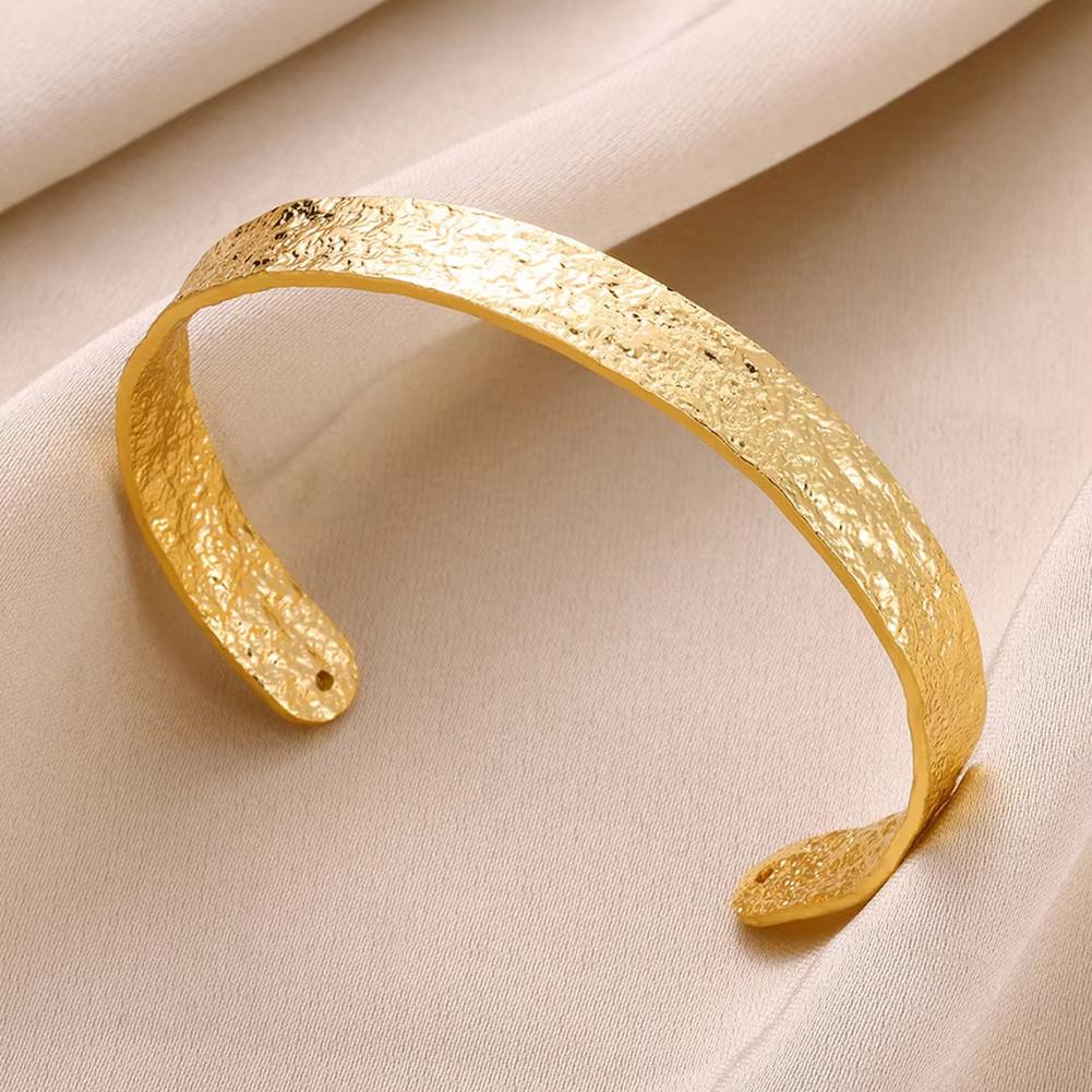 Gold Color Dainty Flowers Open Cuff Bangle Stainless Steel Bracelet For Women Wedding Party Vacation Jewelry Accessories Gifts