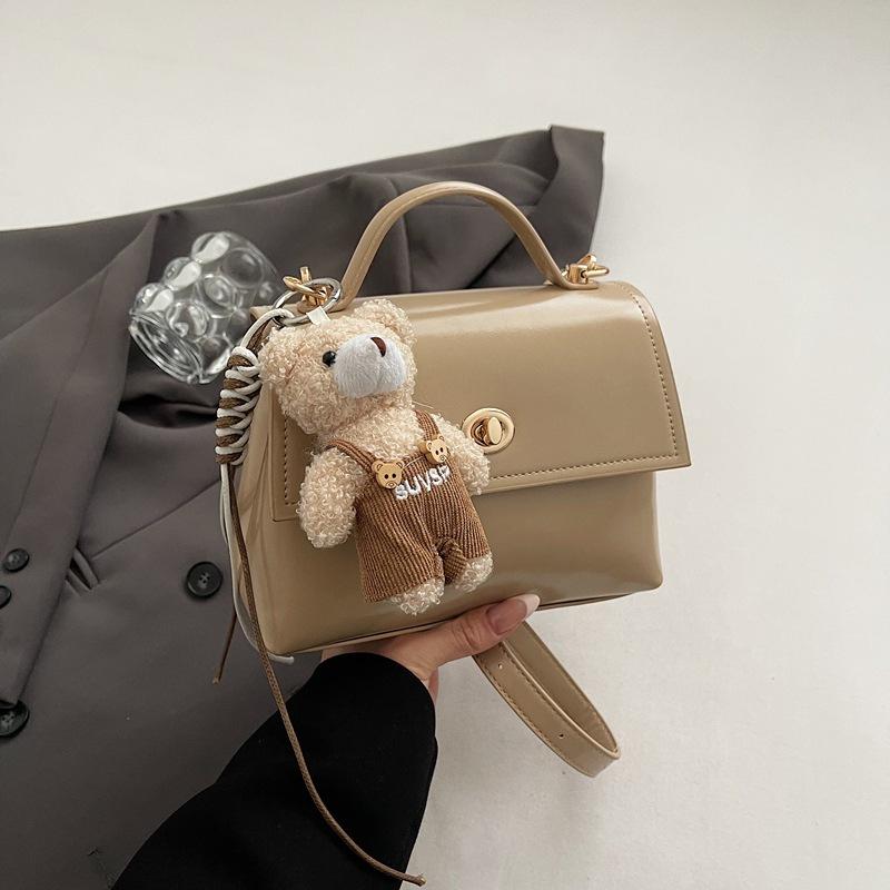 

Модная сумка Маленькая квадратная сумка Новая женская сумка Модная сумка на плечо Сумка через плечо no pendant хаки