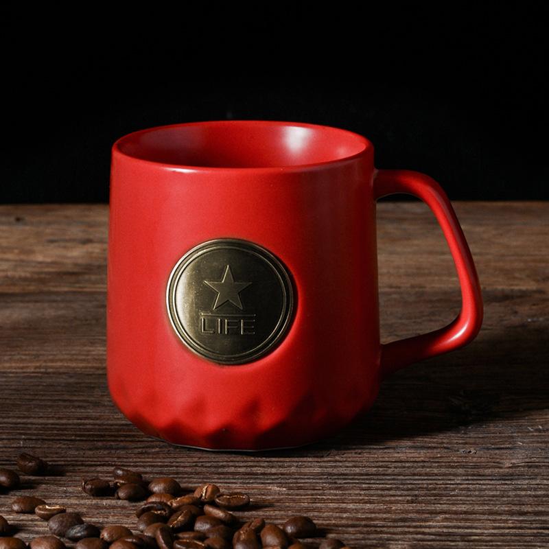 Cute high-value birthday gift girl girlfriend souvenir cute bear ceramic mug meaningful gift