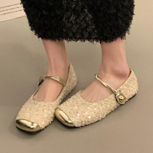 Xiaoxiangfeng shallow mouth single shoes female spring and autumn new lace sequins French fairy gentle evening soft flat bottom Mary Jane