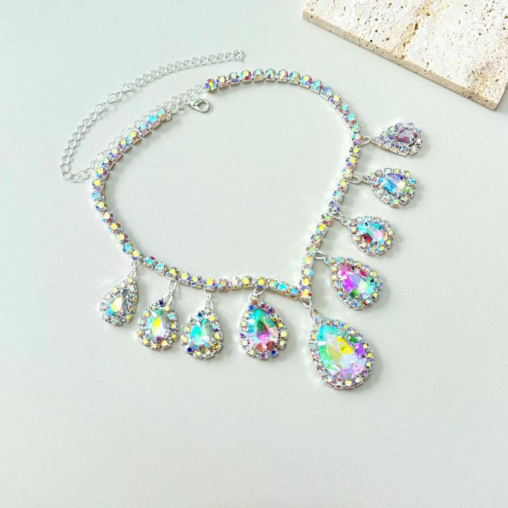 High-End European & American Diamond Teardrop Clavicle Necklace