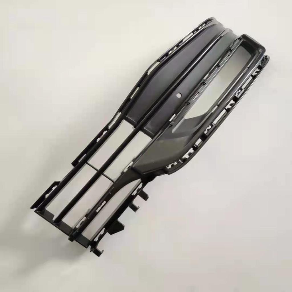 Front Fog Light Bezels & Air Intake Grilles for BMW 5 Series G38 51117409547/51117409548