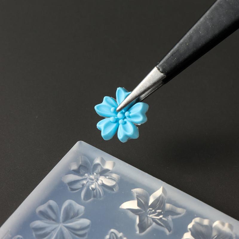 Spring Flower Petals Silicone Nail Mold Three-Dimensional Floral Diy Design Manicure Template Carving Nail Art Stencil Tools