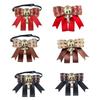 Broche de Liga de Metal Inspirado em Retro Gravata Borboleta Vintage Com Design Clássico Britânico Para Looks de Moda de Inverno
