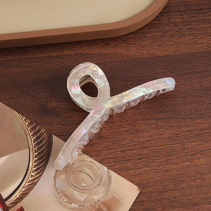 Korean Transparent Candy Jelly Hair Clips: Versatile Claw & Shark Clips for Stylish Hair Buns