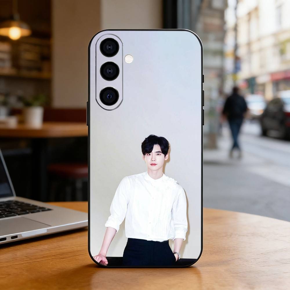 Korean Actor Lee Jong-suk Phone Case For Samsung Galaxy A73,A72,A71,A70,A53,A52,A51,Others Soft Black Cover