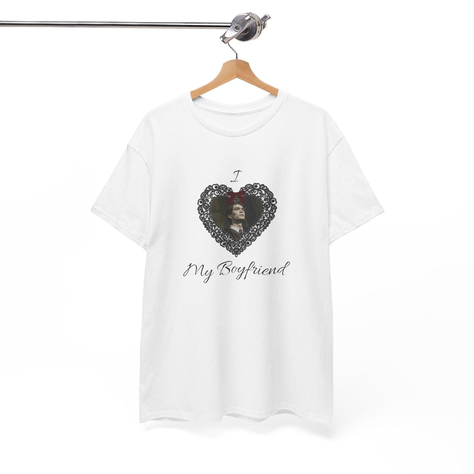 Tom Riddle HP I Love My Boyfriend T-Shirt | Heart Portrait, Romantic Script L