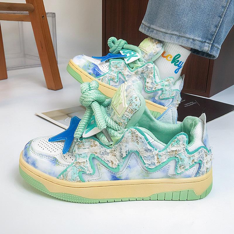 

2025 New Classic Men s Casual Sneakers Couple Style Versatile Breathable Sports Running Shoes Zapatillas Deportivas 44