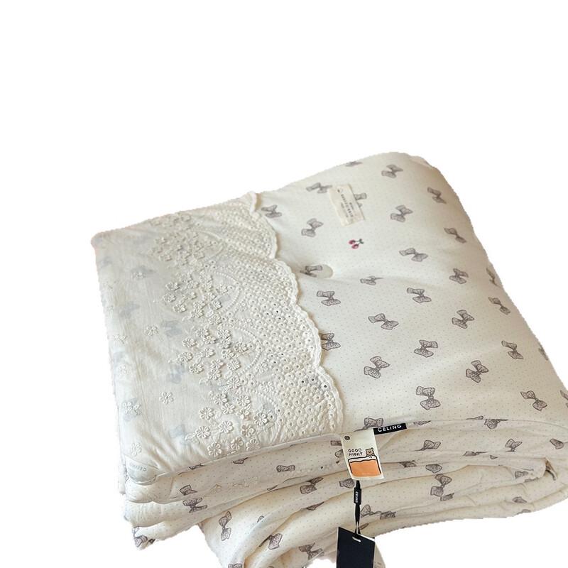 mling Floral Knit Cotton Quilt