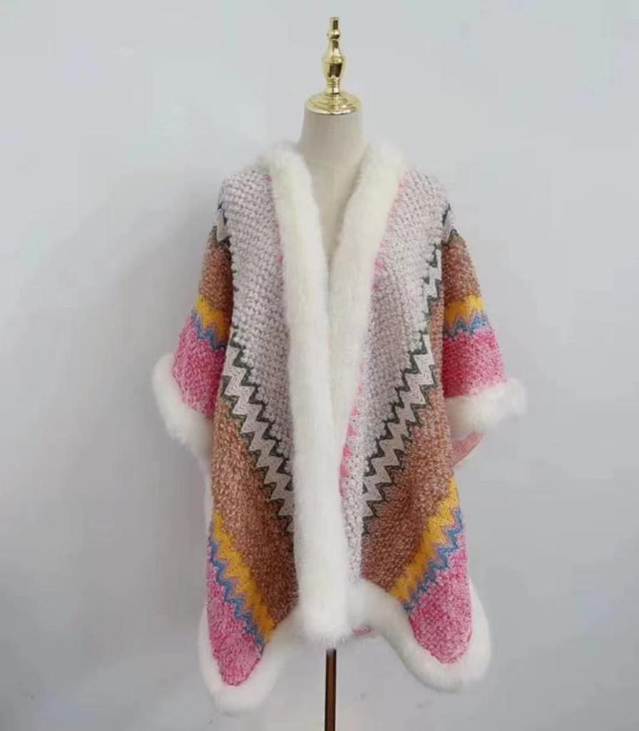 Rabbit Fur Shawl Women's Outerwear: New Autumn/Winter Fashion Cloak with Thickened Collar