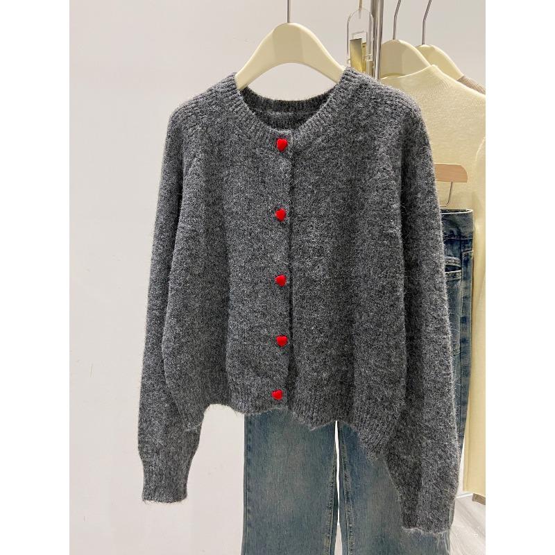 Love Button Gentle Wind Knitted Sweater Women's Spring and Autumn Temperament Versatile Top Lazy Sweater Jacket