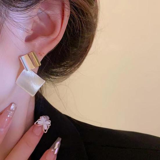 1 Pair Women Earrings Geometric Lightweight Drop Earrings Design Sparkling Jewelry Gift Party Date Daily Wear