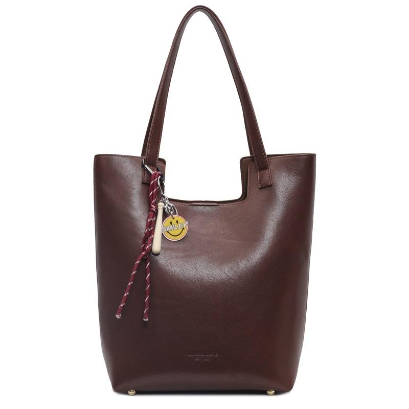 

Модная сумка большой вместимости Новая универсальная повседневная сумка-тоут Сумка через плечо для поездок на работу коричневый