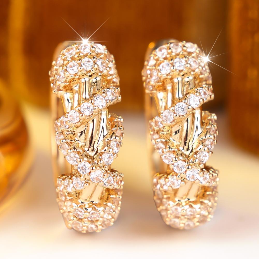 Luxury Gold Color Twisted Rope White Zircon Huggie Hoop Earrings for Women Daily Elegant Jewelry