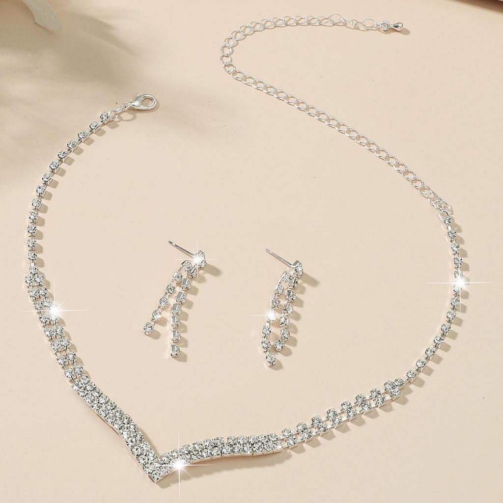 Stylish and Simple Earrings, Necklace Set, Two-piece Jewelry