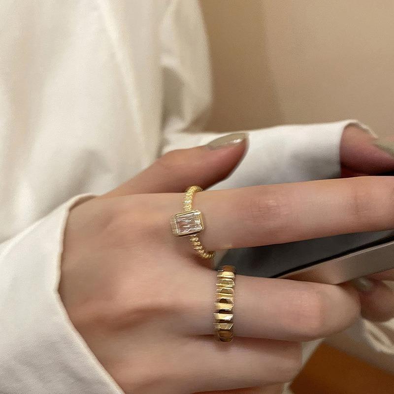 Square Zirconia Elegant Ring Set For Women With Unique Geometric Design For Lovers Fashion