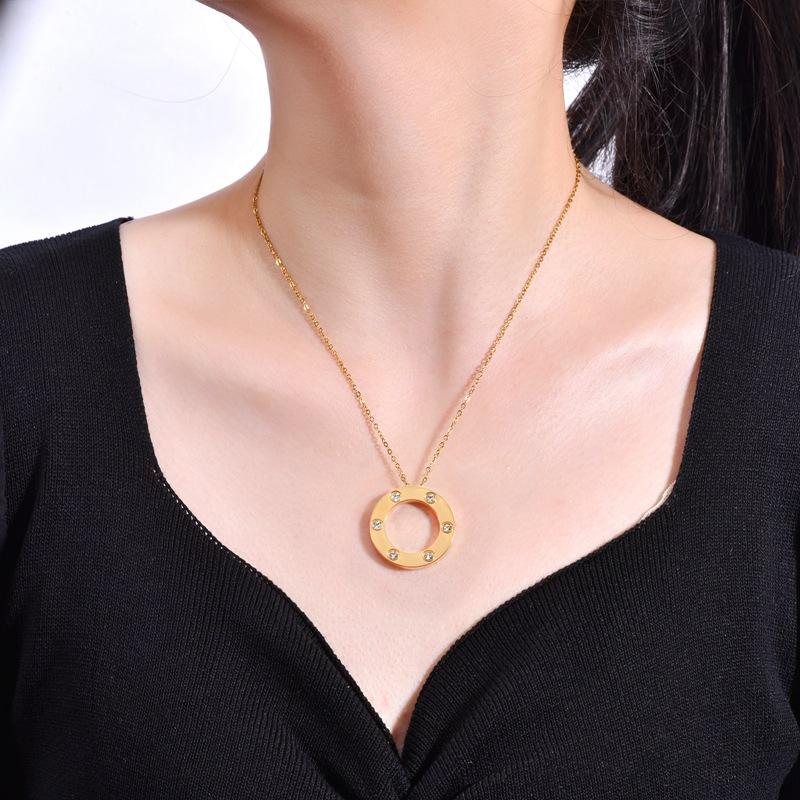 

Звезды и большой торт ожерелье винт пара кольцо ожерелье женщины