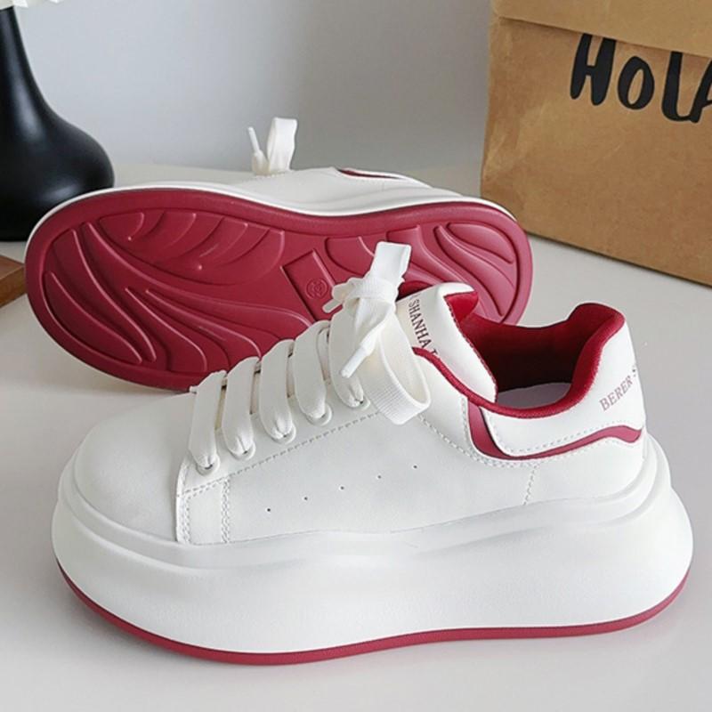 

Мода 2025 Лето Женские Массивные Корейский стиль Платформа Белые Кроссовки Милые Толстая подошва Дышащие Повседневная обувь Универсальная Обувь для скейтборда 40